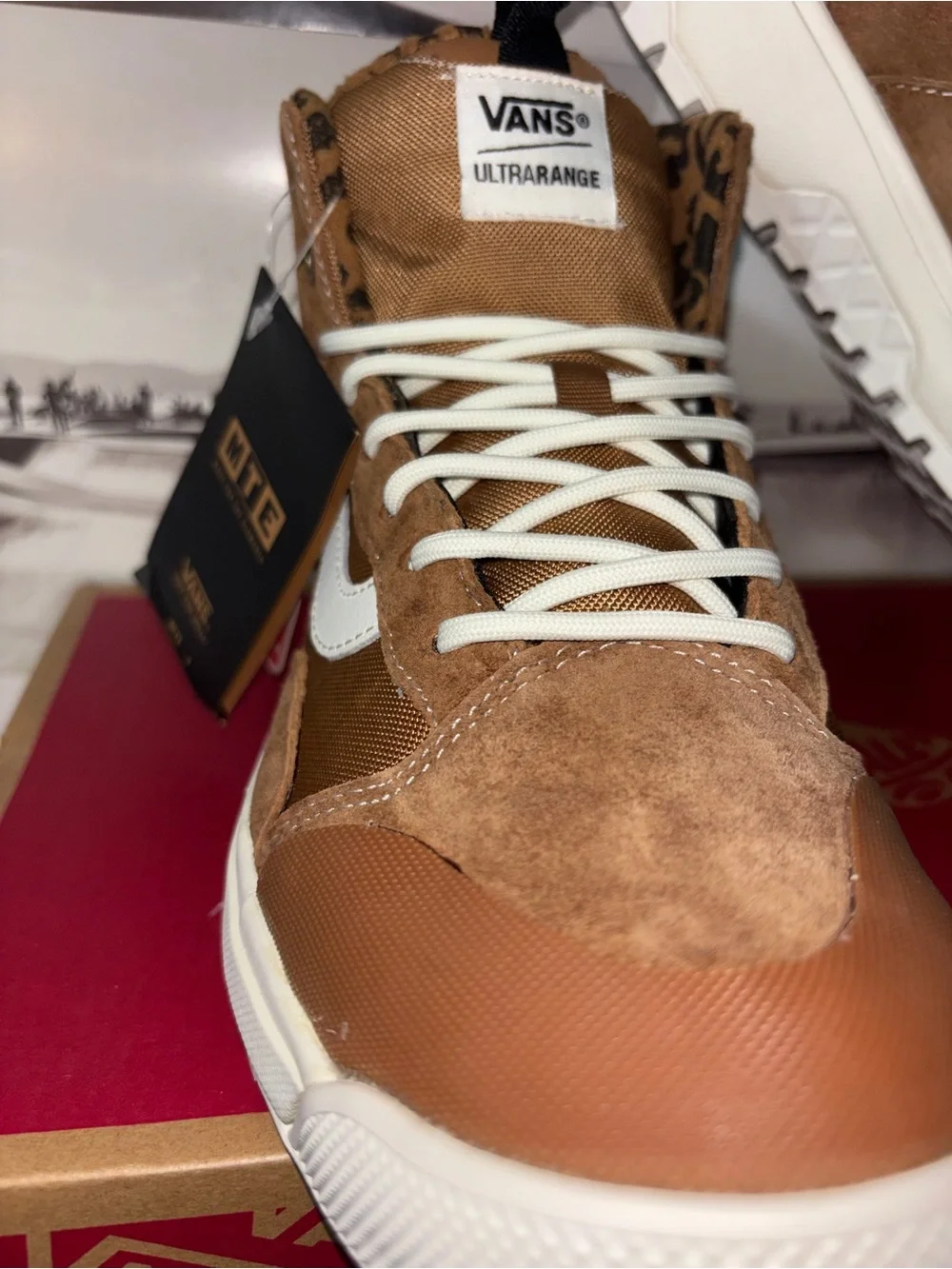 Vans Ultrarange Exo HI sz 8.0 Men’s 9.5 Woman